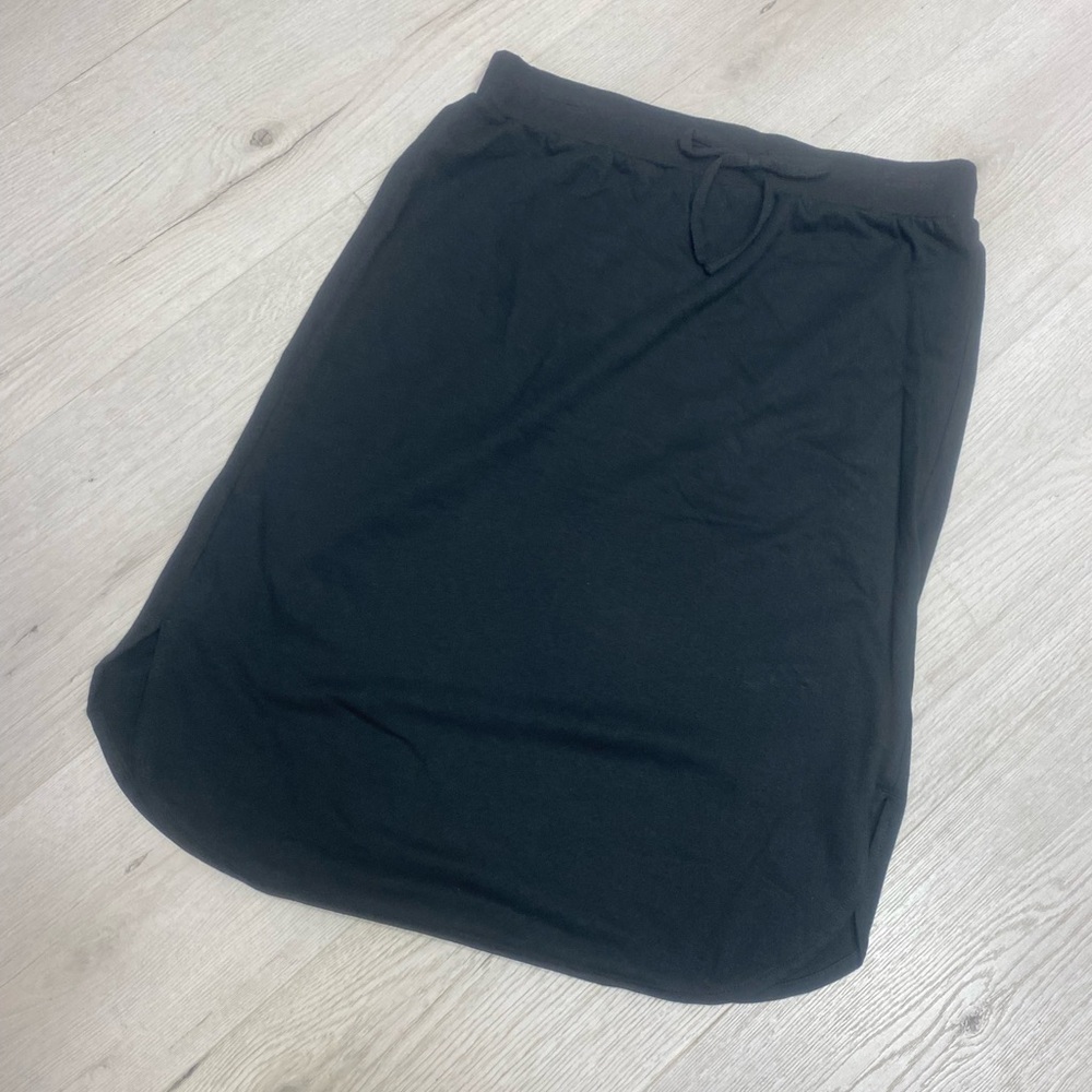 West Loop Elegant Black Pencil Skirt